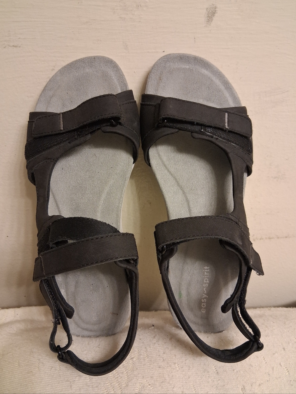 Womens Easy Spirit Black Strappy Comfort Sandals Size 6 M - Picture 13 of 16
